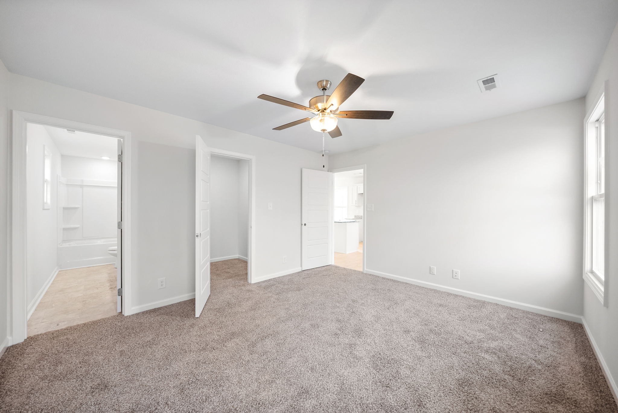 173 Quarry Rdg Road Clarksville, TN 37043 - Photo 12 of 20 Gallery Image 12