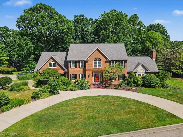 $749,999 | 6550 Drake Street Northwest, Canton, OH 44718