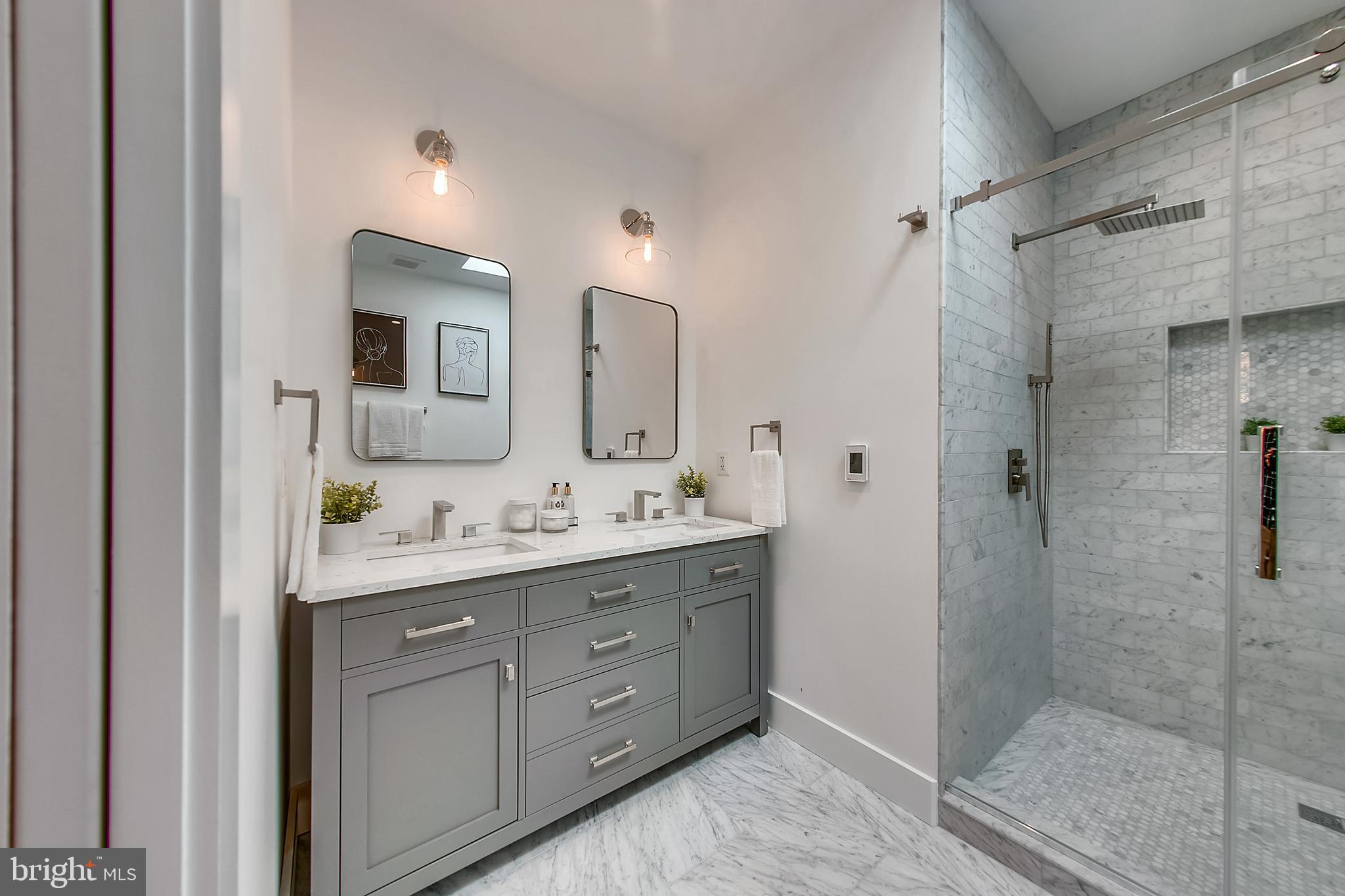 2102 Flagler Place Northwest Washington, DC 20001 - Photo 26 of 76