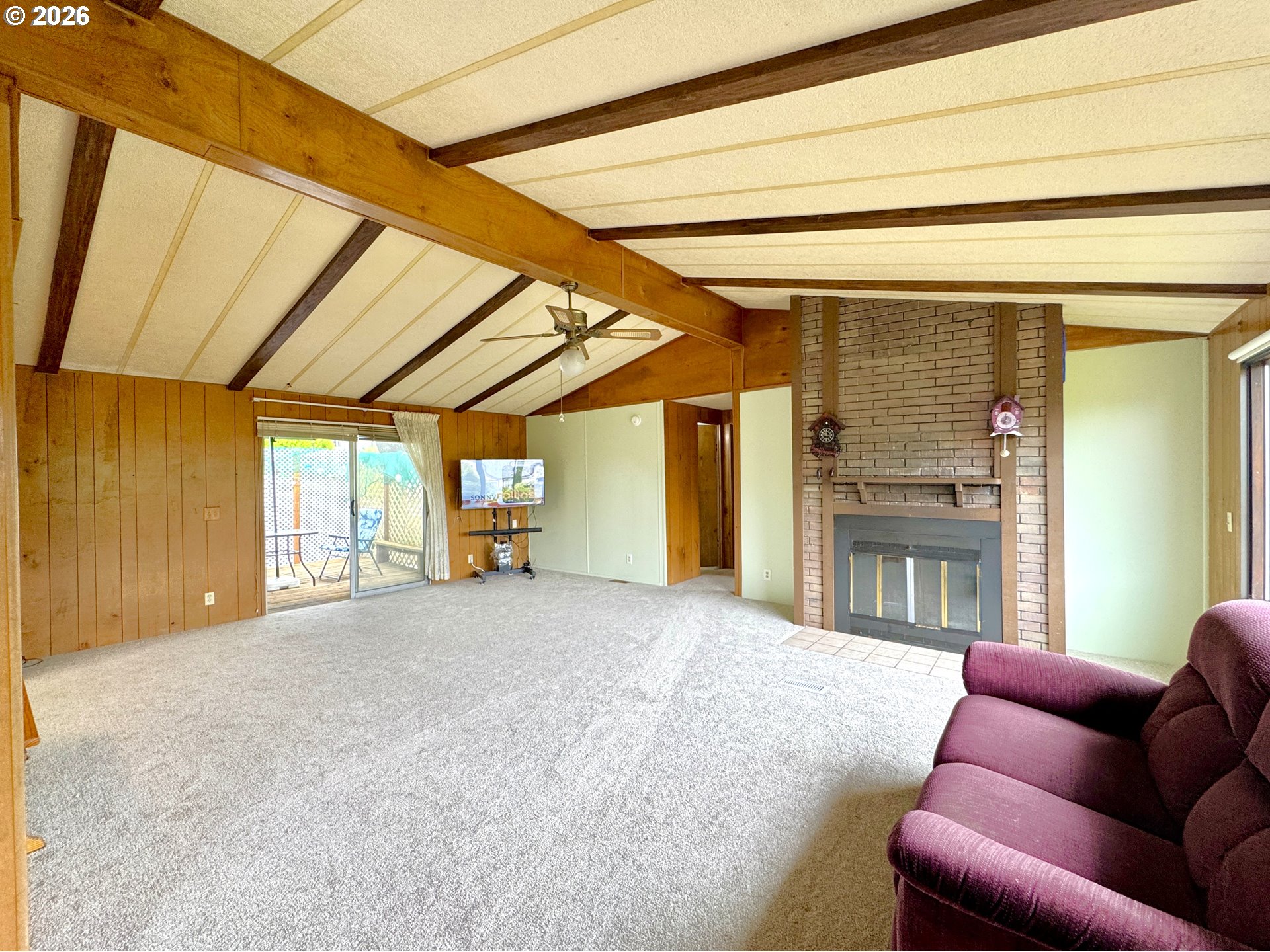 1029 Fifield Street Brookings, OR 97415 - Photo 13 of 44 Living Room
