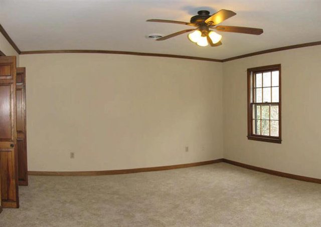 204 Woody Creek Road Greer, SC 29650 - Photo 10 of 18 Gallery Image 10