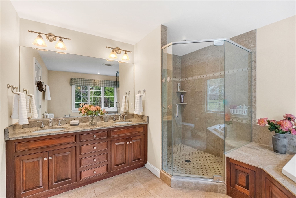 52 Longacre Road Needham, MA 02492 - Photo 18 of 36