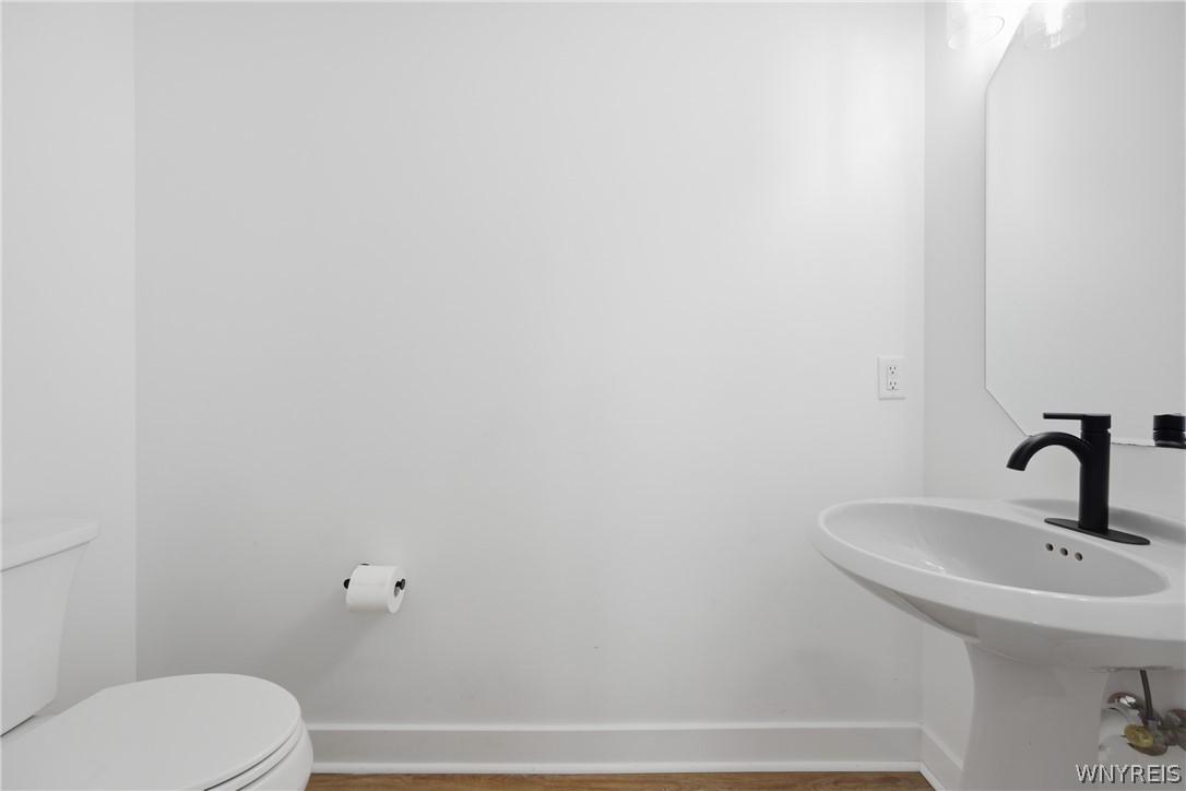 113 Meadow Spring Lane Amherst, NY 14051 - Photo 17 of 38