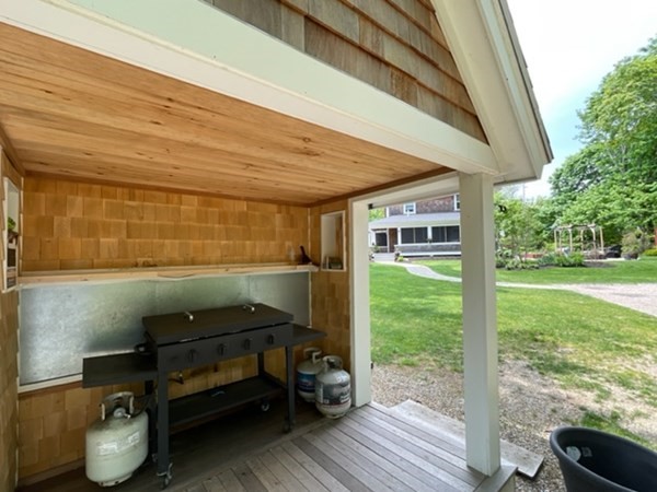 802 State Road Plymouth, MA 02360 - Photo 39 of 42 a room with patio