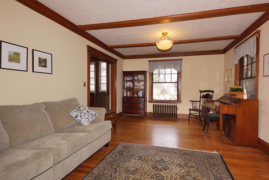 14 Brewster Road Newton, MA 02461 - Photo 3 of 26 Gallery Image 3