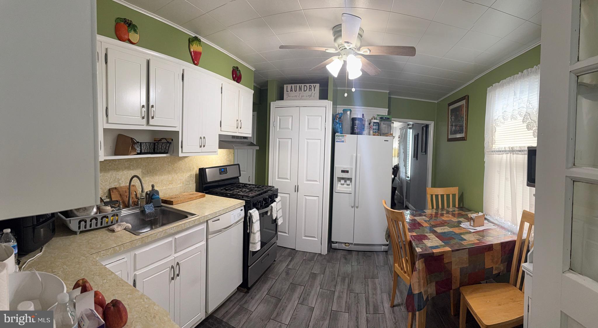 1346 Willow Road Baltimore, MD 21222 - Photo 20 of 81