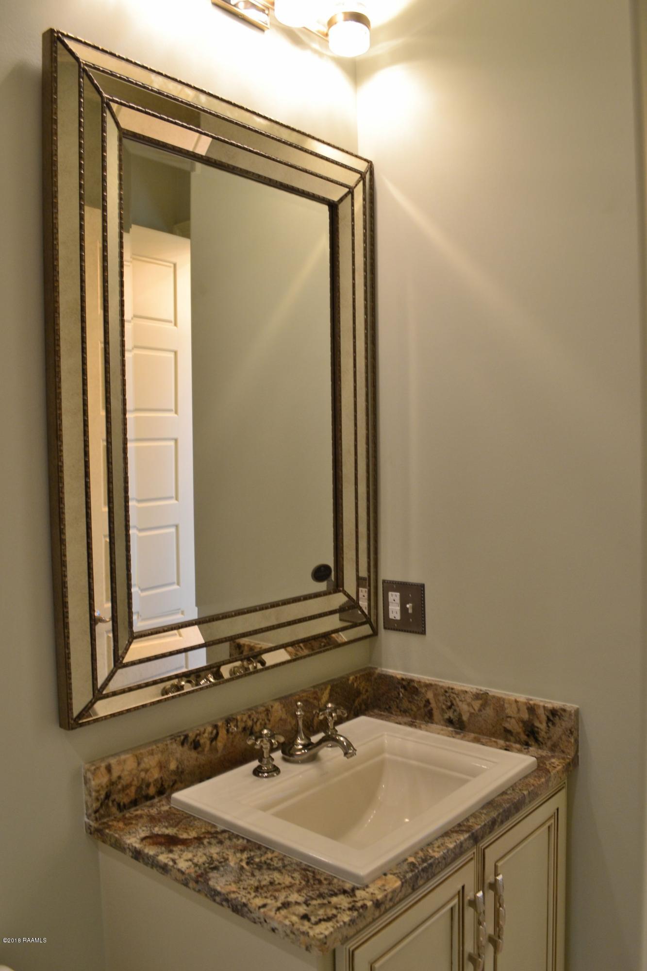 206 Rue De La Rochelle Broussard, LA 70518 - Photo 21 of 50 Gallery Image 21