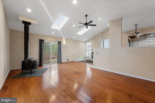 $3,245 | 2337 Glade Bank Way, Reston, VA 20191