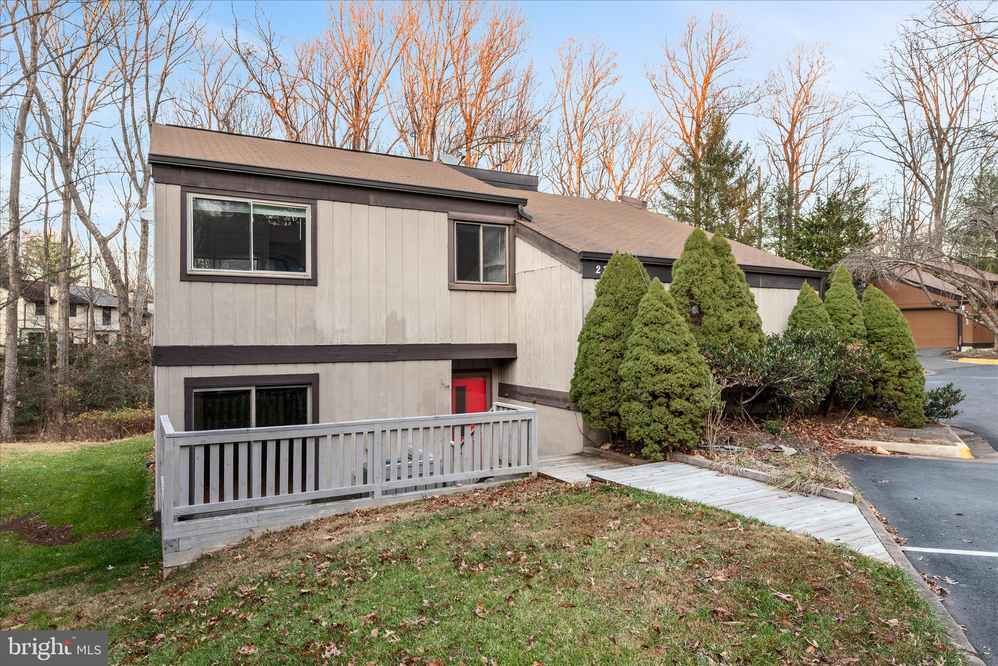 2337 Glade Bank Way Reston, VA 20191 - Photo 3 of 50 a house view with a outdoor space