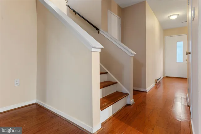 $3,245 | 2337 Glade Bank Way, Reston, VA 20191