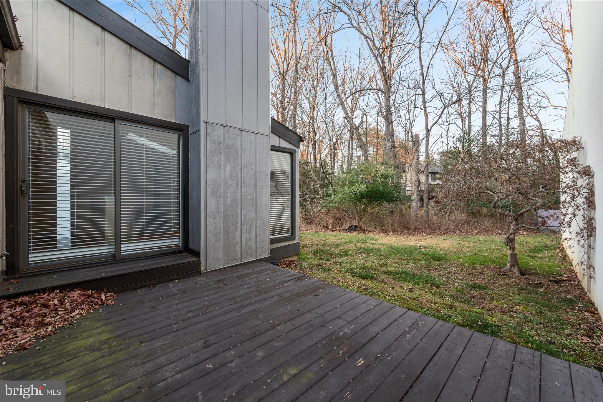 2337 Glade Bank Way Reston, VA 20191 - Photo 47 of 50 a view of backyard with green space