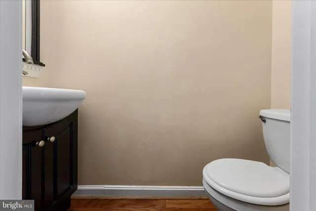 $3,245 | 2337 Glade Bank Way, Reston, VA 20191