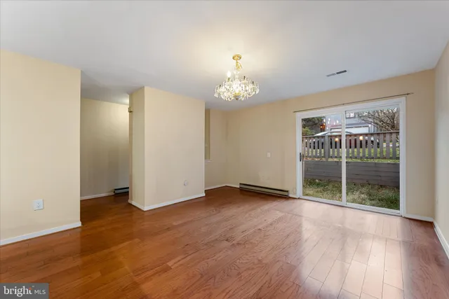 $3,245 | 2337 Glade Bank Way, Reston, VA 20191