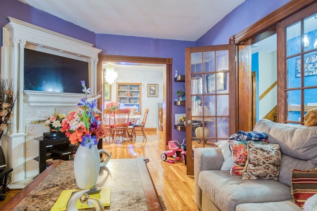 358 Dickinson Street Springfield, MA 01108 - Photo 15 of 22 Gallery Image 15