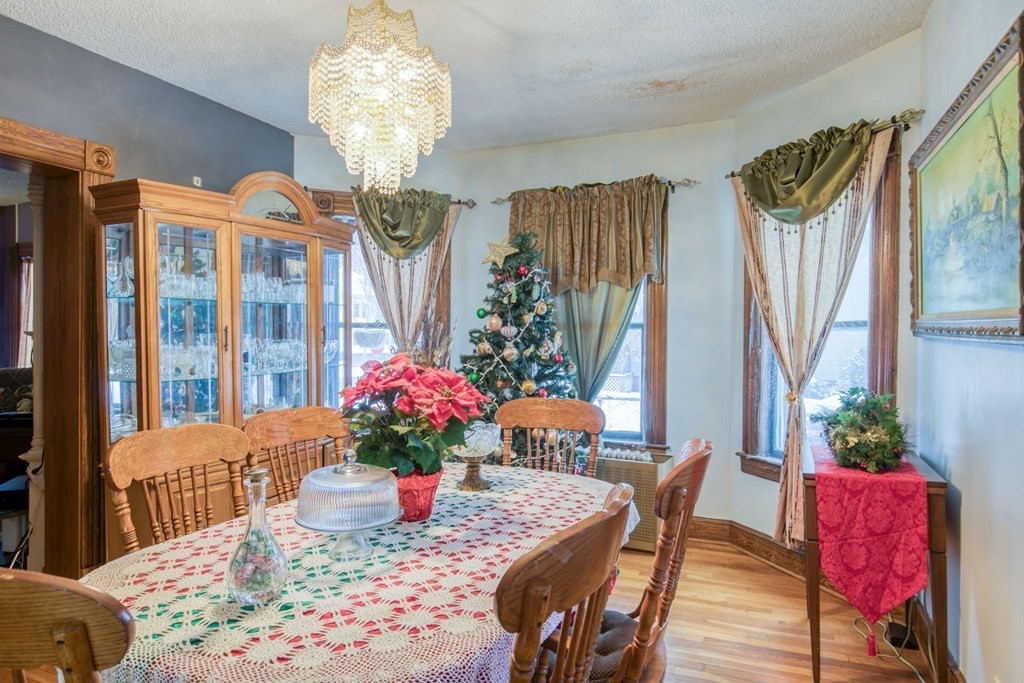 358 Dickinson Street Springfield, MA 01108 - Photo 7 of 22 Gallery Image 7