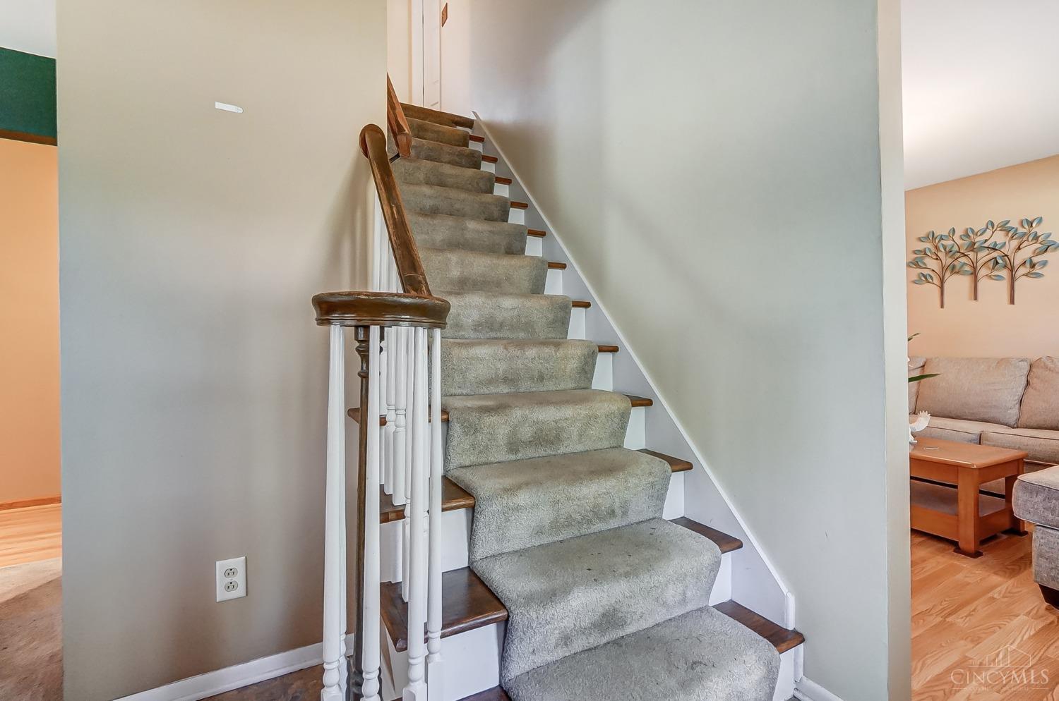6015 Decker Road Franklin, OH 45005 - Photo 23 of 46