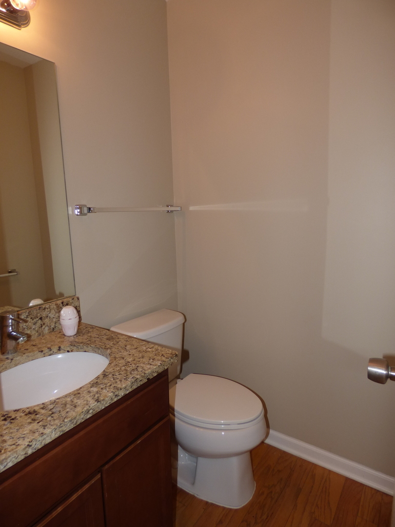 266 Thomas Street Cary, IL 60013 - Photo 8 of 21