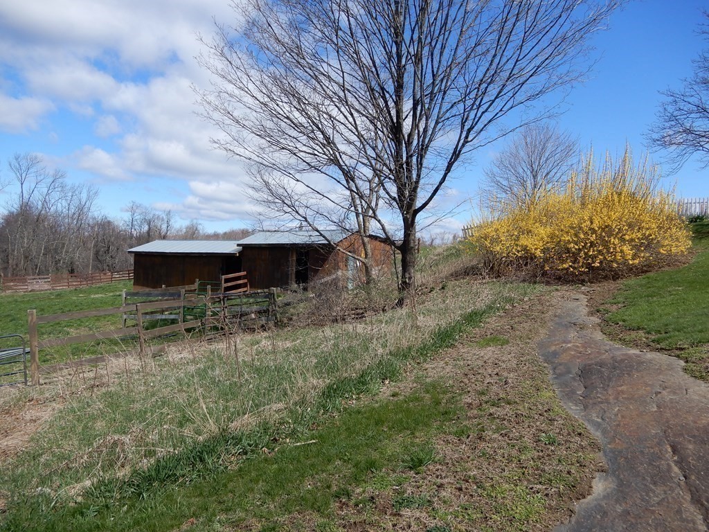 683 Coy Hill Road Warren, MA 01083 - Photo 11 of 39