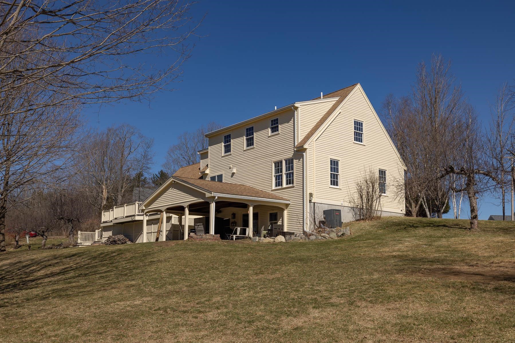 28 Coach Road Stratham, NH 03885 - Photo 33 of 39