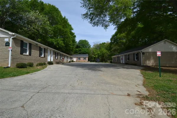 $1,000 | 1212 Essex Avenue, Unit 5, Gastonia, NC 28052
