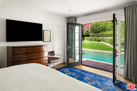$8,995,000 | 760 North Beverly Glen Boulevard, Los Angeles, CA 90077