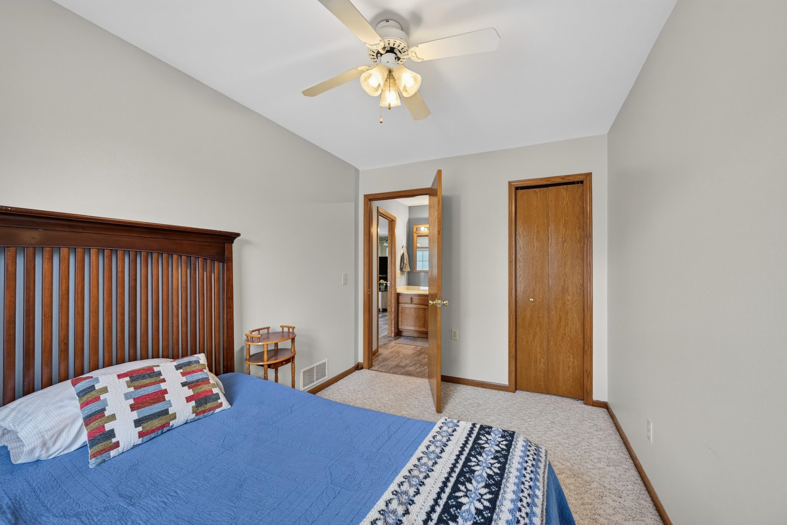 403 Hanson Road Stoughton, WI 53589 - Photo 24 of 42