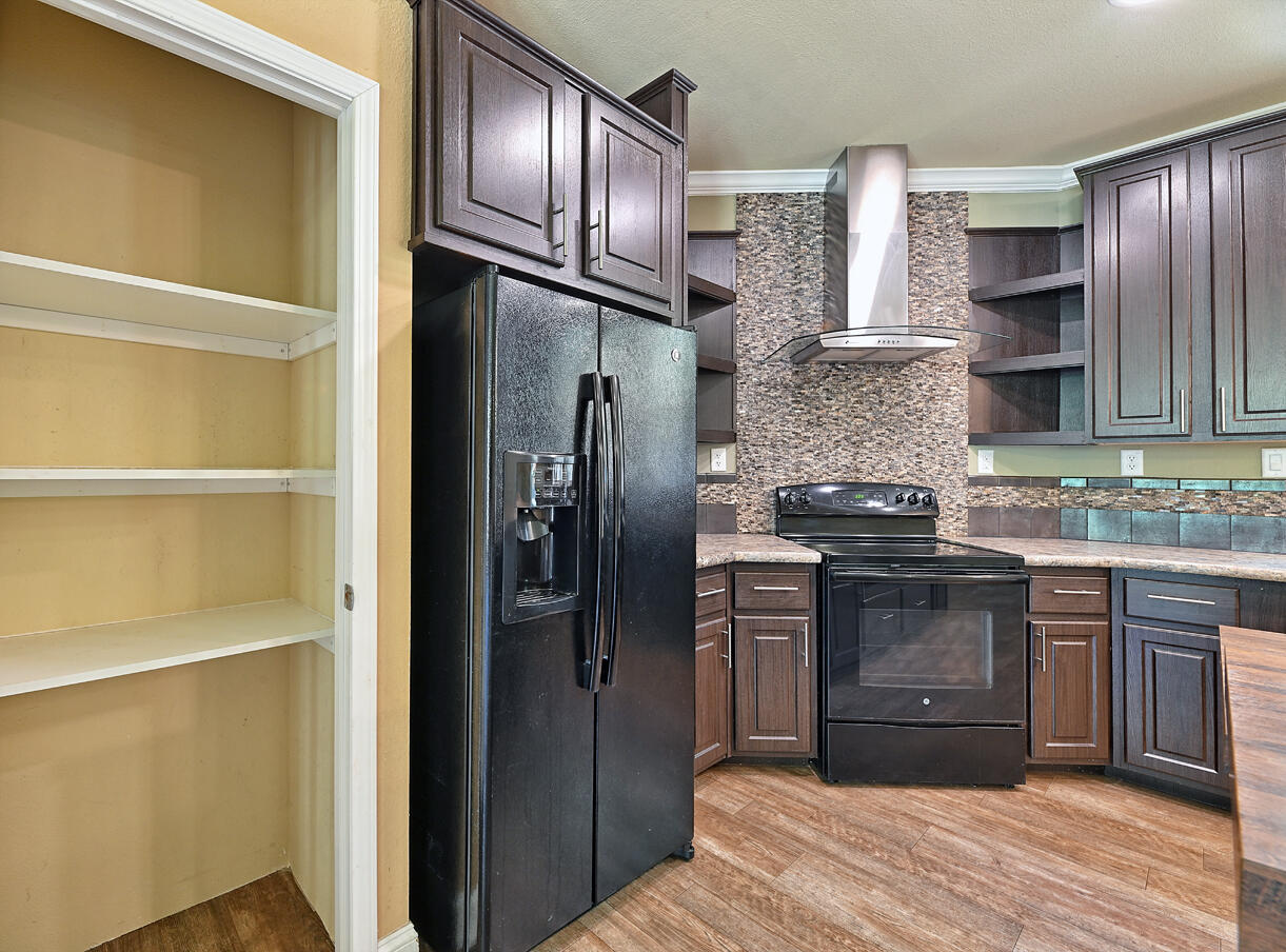 646 Winona Road Grants Pass, OR 97526 - Photo 10 of 40 DSC_9937