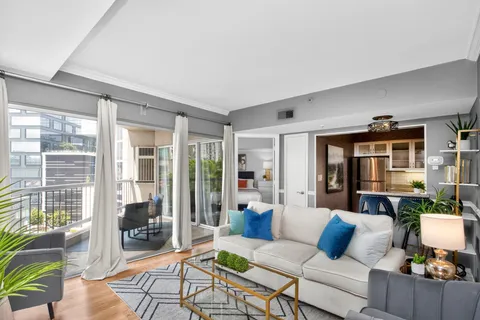$285,000 | 900 19th Avenue South, Unit 610, Nashville, TN 37212