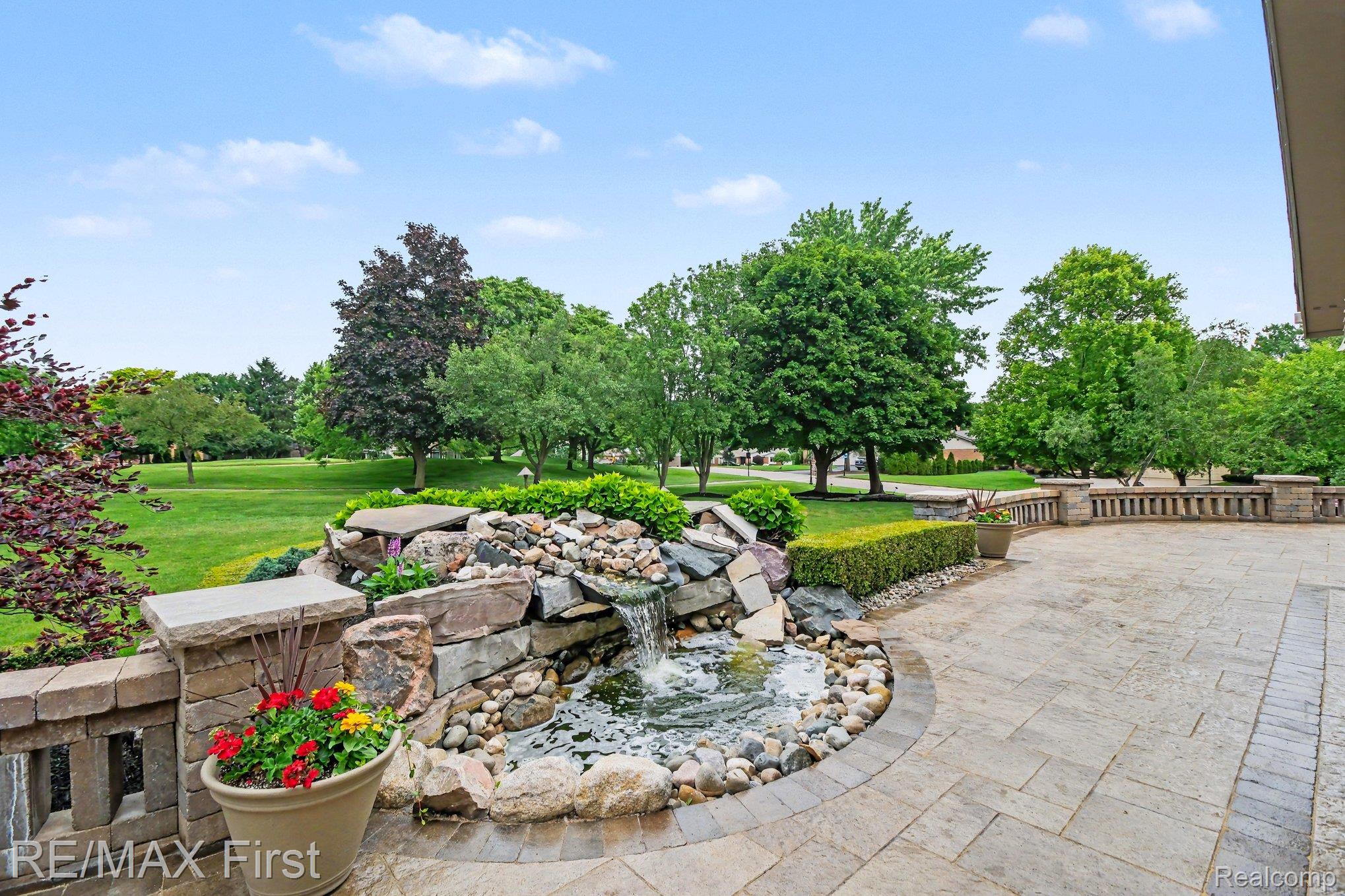 601 Brookwood Lane East Rochester, MI 48309 - Photo 23 of 36 024_file_7193.jpg