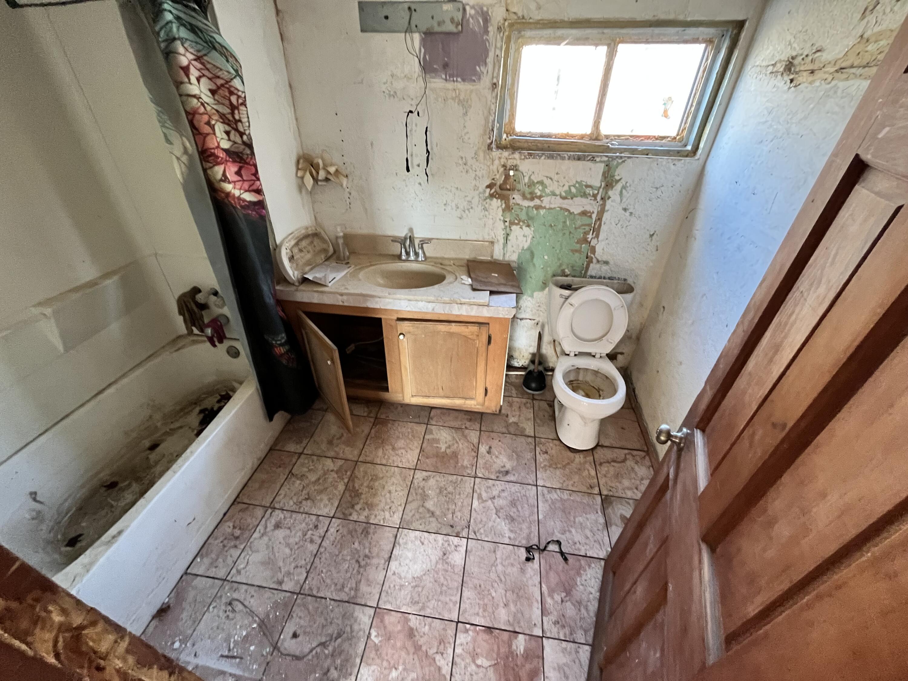437 Creamery Road Union City, MI 49094 - Photo 5 of 10 IMG_2573