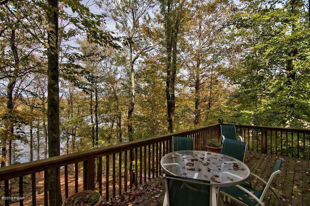 2025 Roamingwood Road Lake Ariel, PA 18436 - Photo 25 of 86