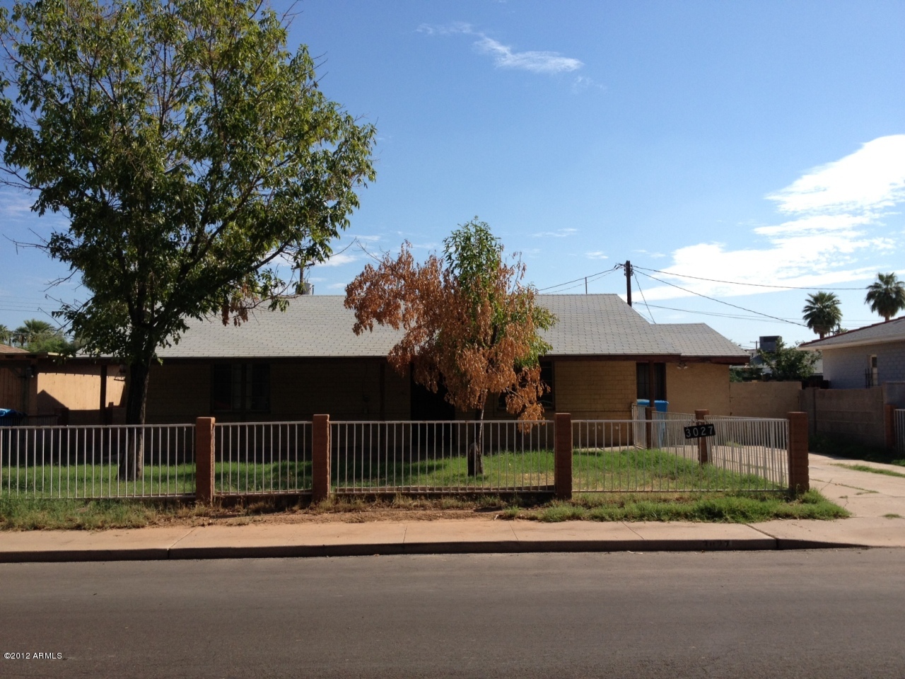 3027 North Randolph Road Phoenix, AZ 85014 - Photo 1 of 15 Front of Home