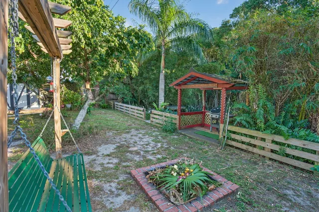 $627,000 | 1206 Mohican Boulevard, Jupiter, FL 33458