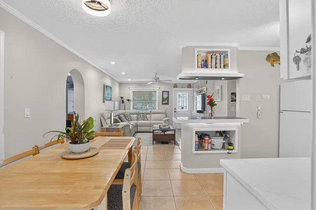 $627,000 | 1206 Mohican Boulevard, Jupiter, FL 33458