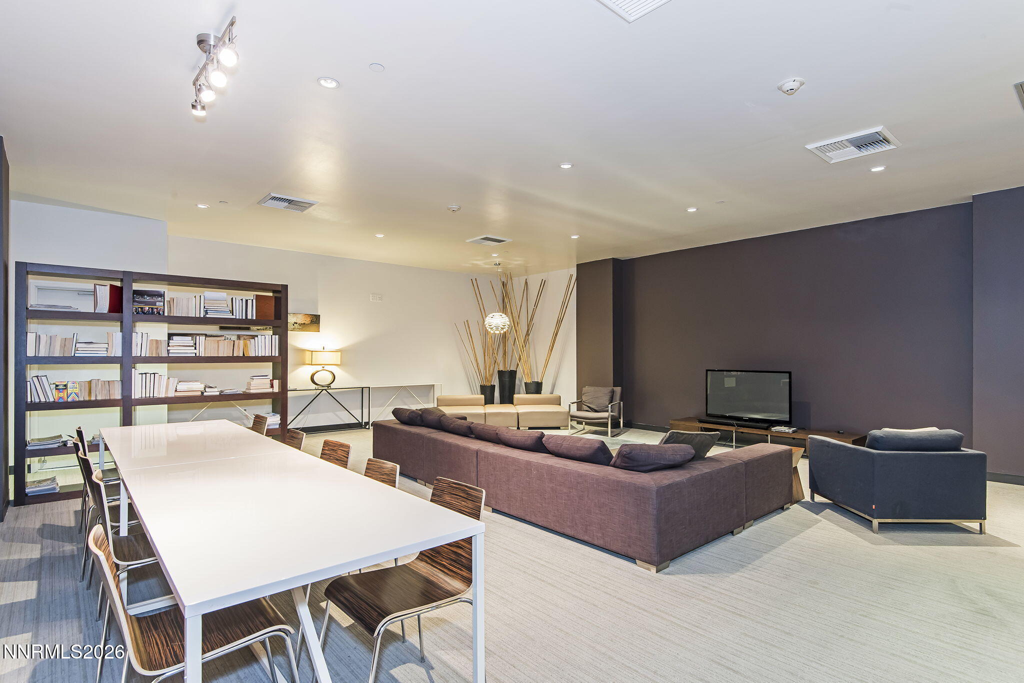 255 North Sierra Street Reno, NV 89501 - Photo 24 of 32 24-web-or-mls-LWK_1627