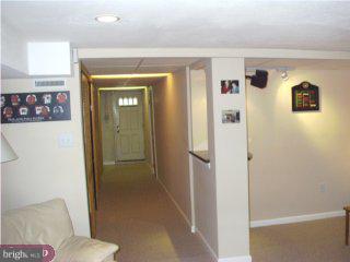 742 Claire Road Philadelphia, PA 19128 - Photo 4 of 4 Gallery Image 4