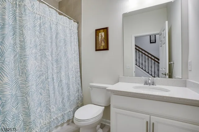 $5,000 | 24 Braeburn Court, Livingston, NJ 07039