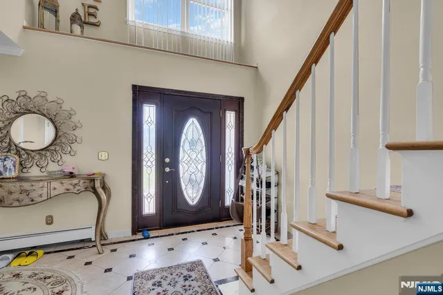 a view of living room with washer and dryer