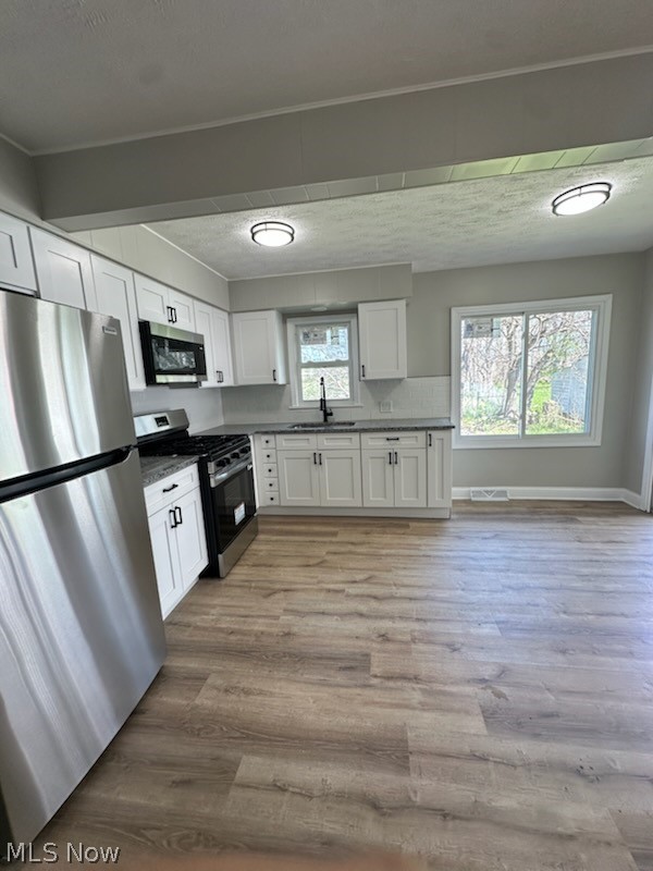 20605 Hansen Road Maple Heights, OH 44137 - Photo 2 of 11