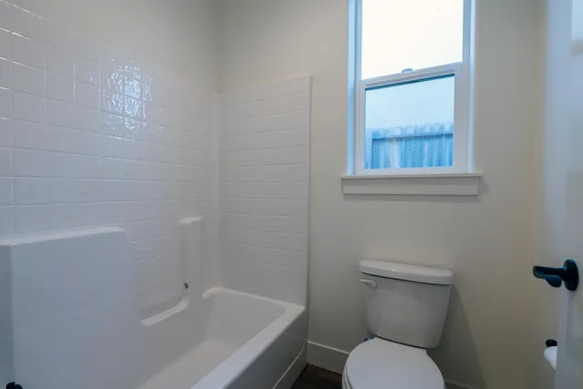 $574,900 | 4635 Pleasant Hills Drive, Anderson, CA 96007