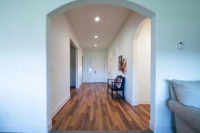 $574,900 | 4635 Pleasant Hills Drive, Anderson, CA 96007