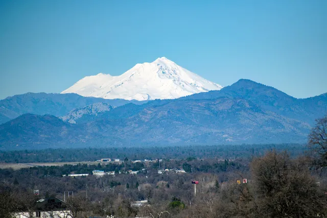 $574,900 | 4635 Pleasant Hills Drive, Anderson, CA 96007