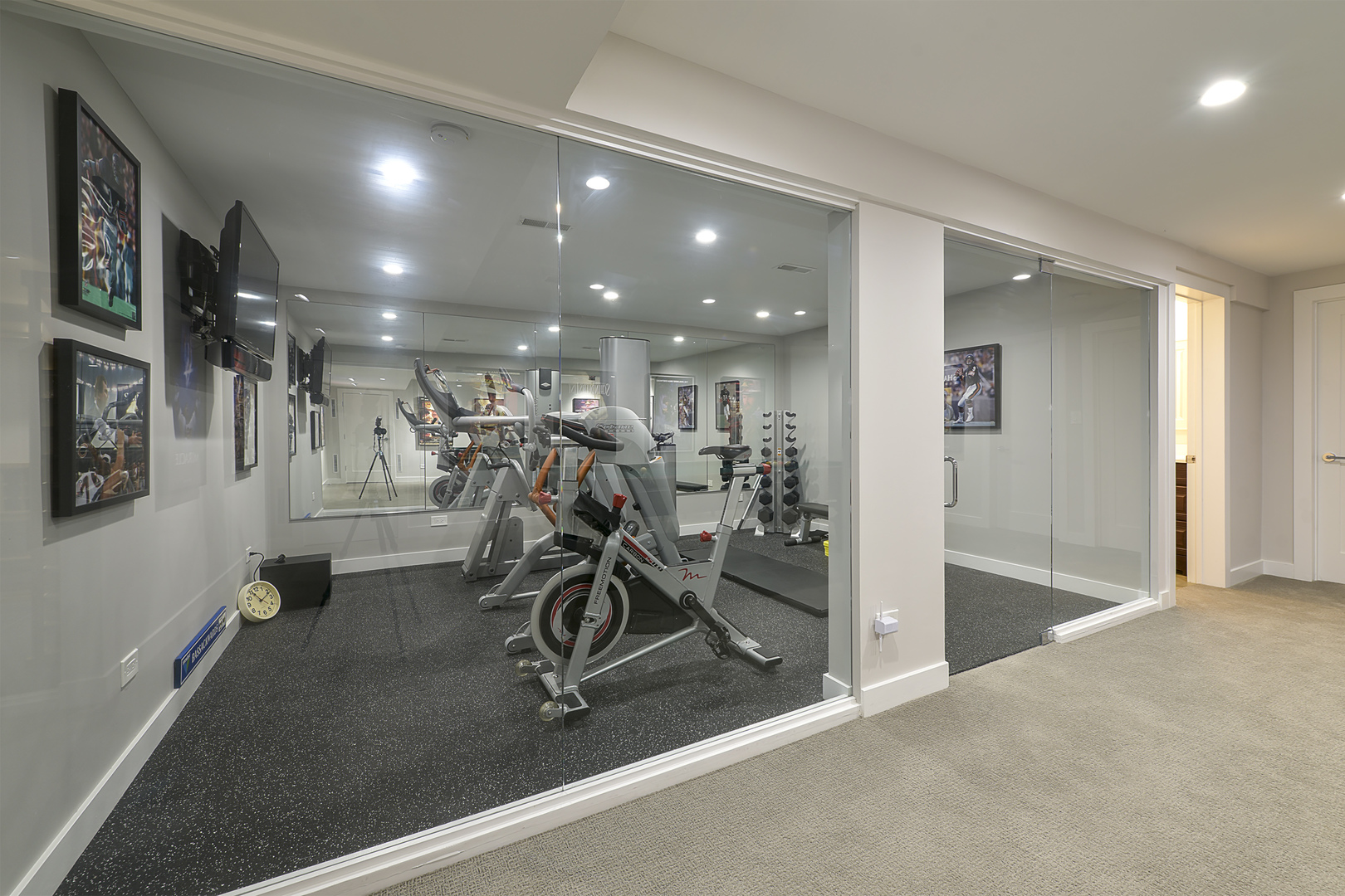 1500 Appleby Road Inverness, IL 60067 - Photo 11 of 27 a view of a room with gym equipment