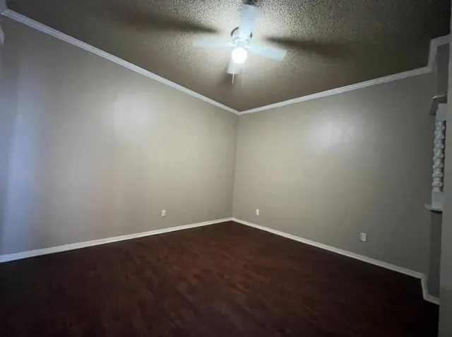 $324,900 | 7405 Avenue X, Lubbock, TX 79423