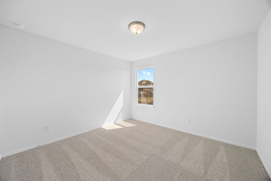 101 Coastal Way Georgetown, TX 78628 - Photo 17 of 32