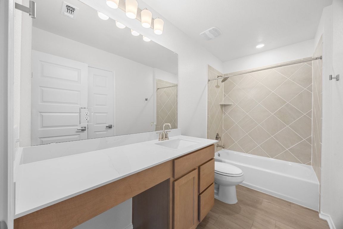 101 Coastal Way Georgetown, TX 78628 - Photo 19 of 32