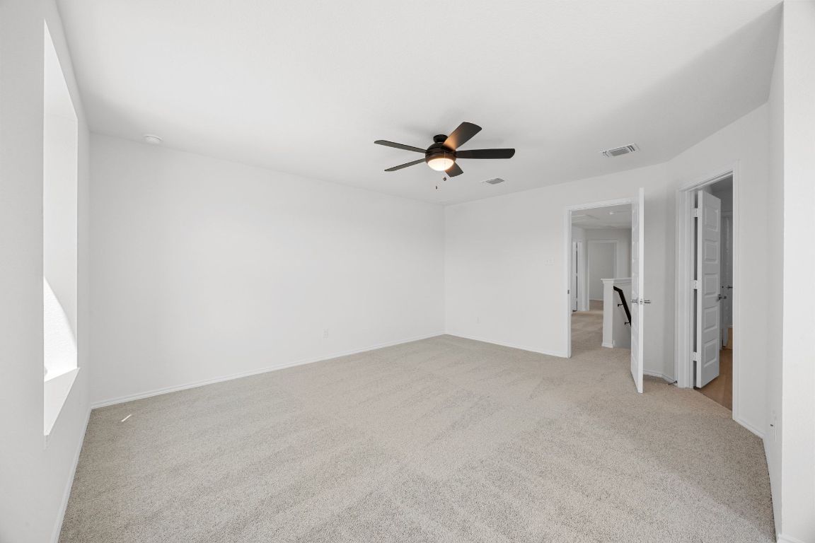 101 Coastal Way Georgetown, TX 78628 - Photo 25 of 32