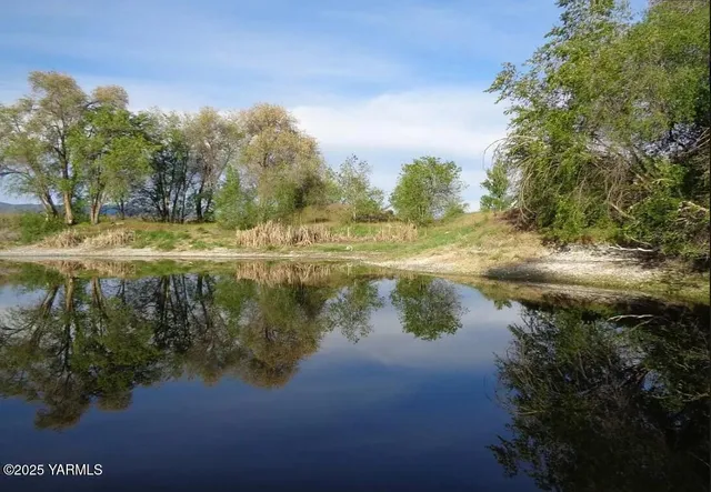 $165,000 | Nka Fort Road, Wapato, WA 98951