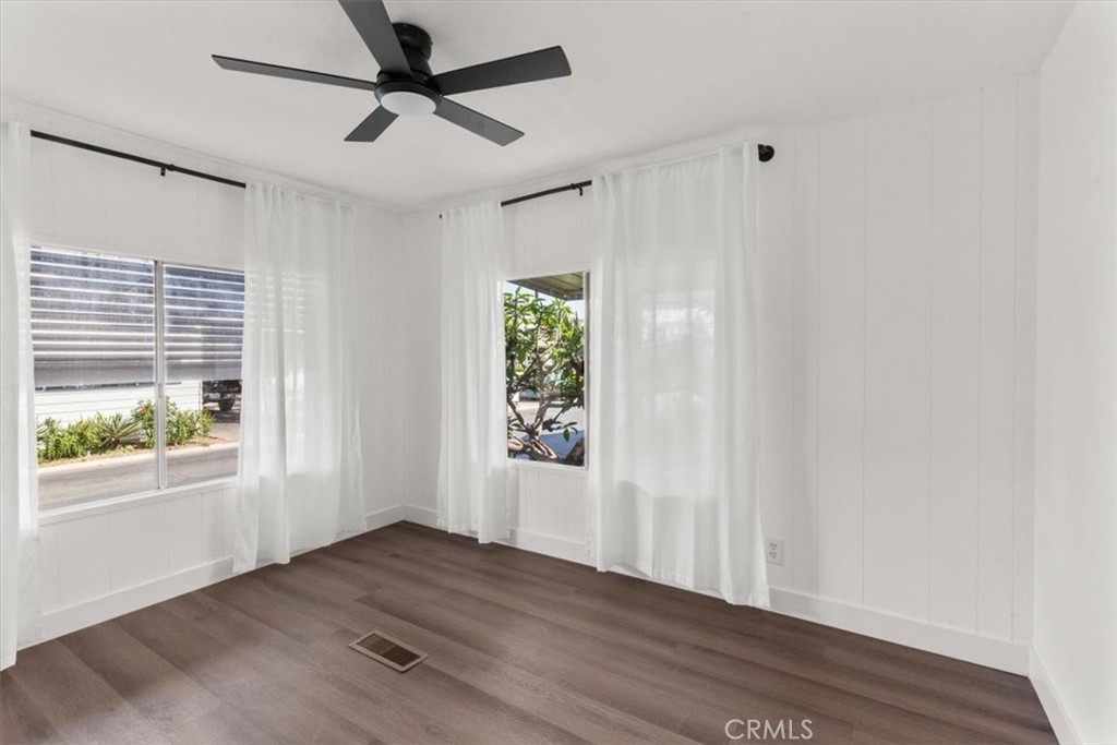 300 North Rampart Street, Unit 127 Orange, CA 92868 - Photo 11 of 29