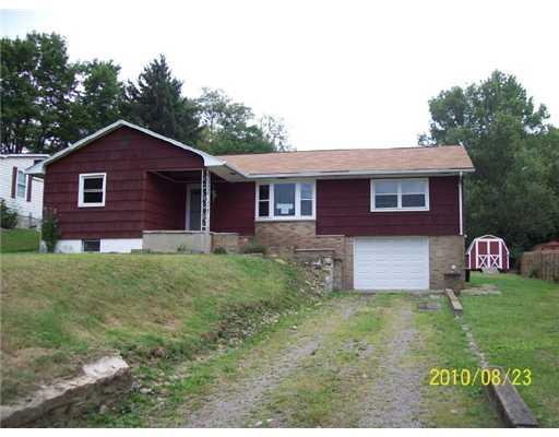 212A Clinton Road Freeport, PA 16229 - Photo 1 of 6 Exterior Front.